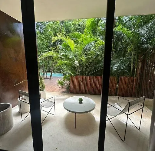 2br Plunge Pool In Apartment *